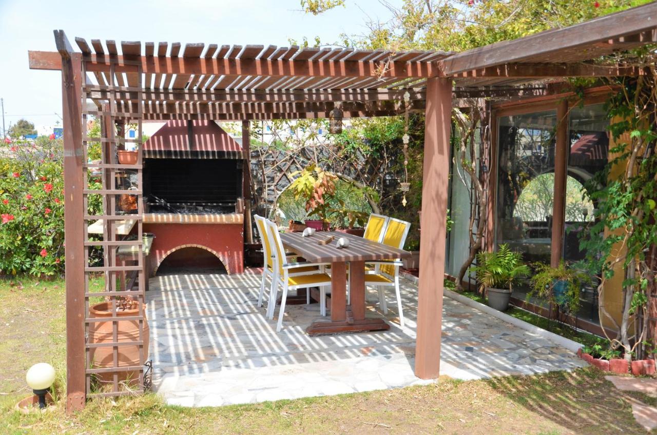 Vineyards Hill Villa 메갈로호리 외부 사진